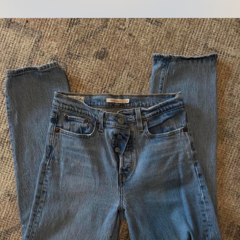 Classic Levi Signature Denim Blue Jeans
